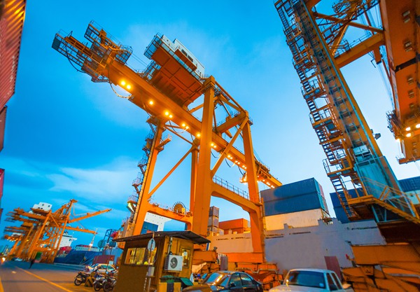 江西上饶船用起重机的起升机构是如何实现动力传递的